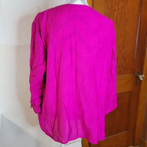 Chicos Bright Pink Pin tucked Beaded top Size 3 elbow 3/4 button cuff Sleeves - Picture 5 of 10